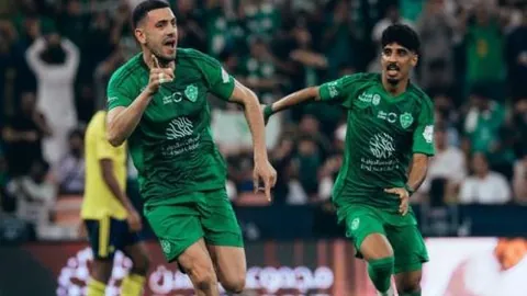 “10亿刀奖金激励，世俱杯32强战队激战，赛制全面揭秘”